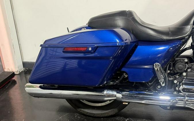 2017 Harley-Davidson Street Glide FLHX