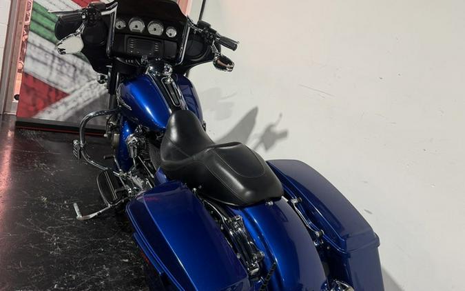2017 Harley-Davidson Street Glide FLHX