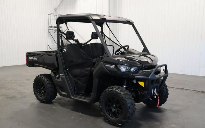 2024 Can-Am® Defender XT HD9