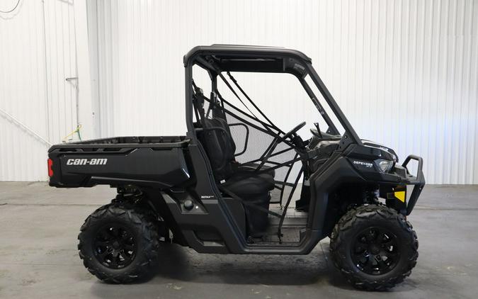 2024 Can-Am® Defender XT HD9