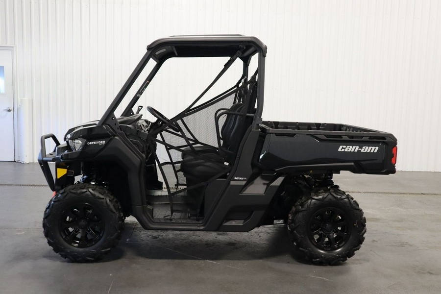 2024 Can-Am® Defender XT HD9