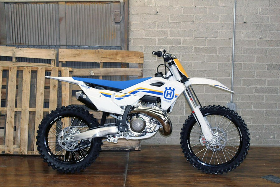 2023 Husqvarna® TC 250 Heritage