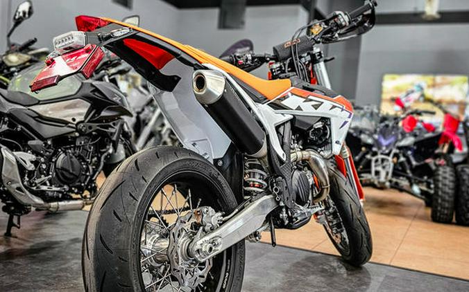 2023 KTM 450 SMR