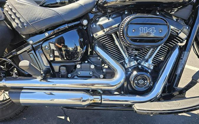 2021 Harley-Davidson® FLHCS - Heritage Classic 114