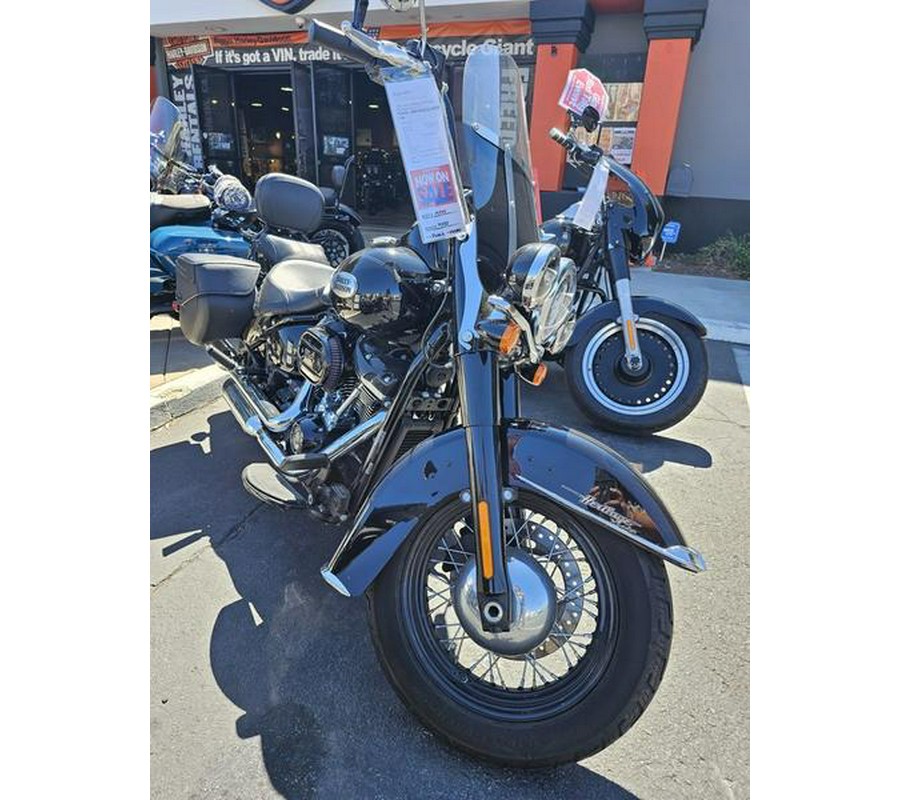 2021 Harley-Davidson® FLHCS - Heritage Classic 114