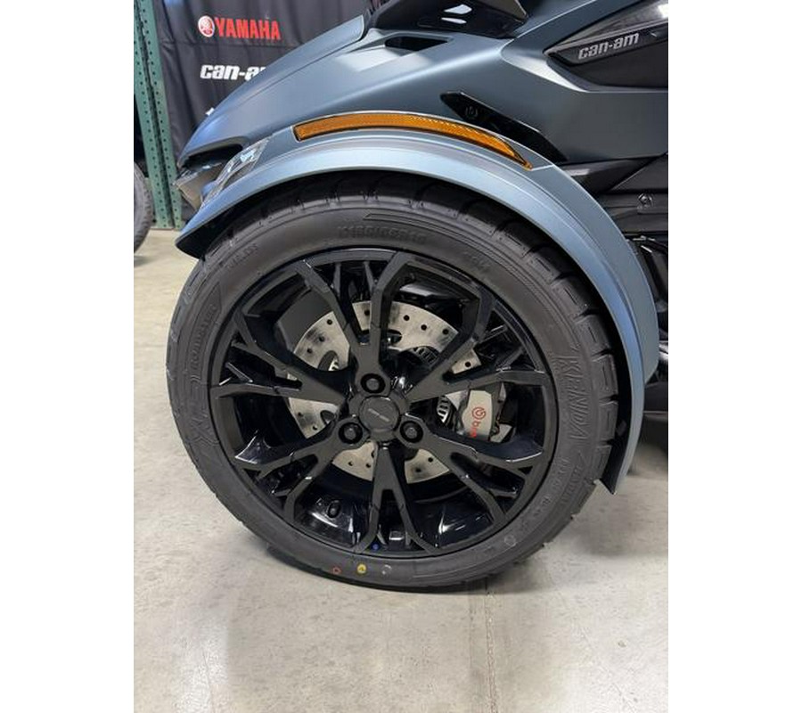 2025 Can-Am® SPYDER RT LIMITED (SE6)