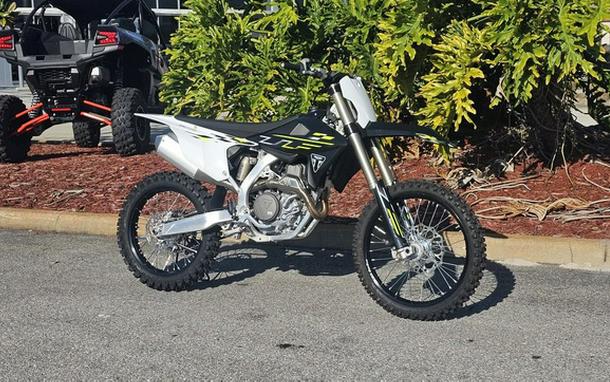 2026 Triumph TF 450-X Jet Black/Pure White 450-X
