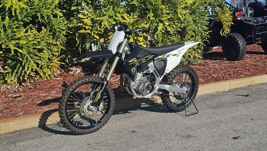2026 Triumph TF 450-X Jet Black/Pure White 450-X
