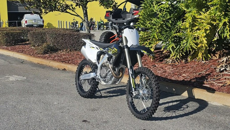 2026 Triumph TF 450-X Jet Black/Pure White 450-X