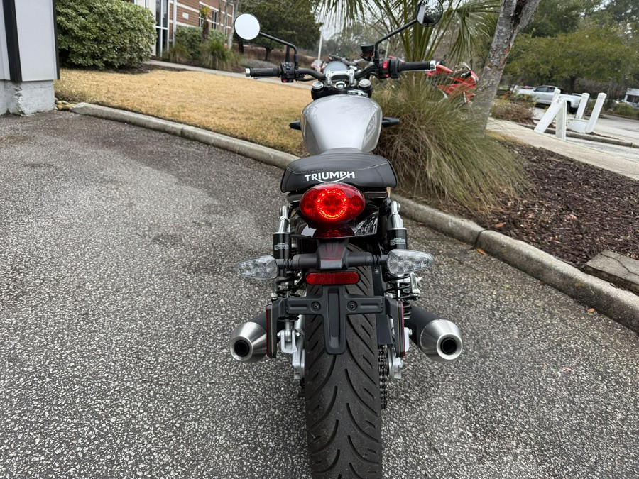 2025 Triumph Speed Twin 900