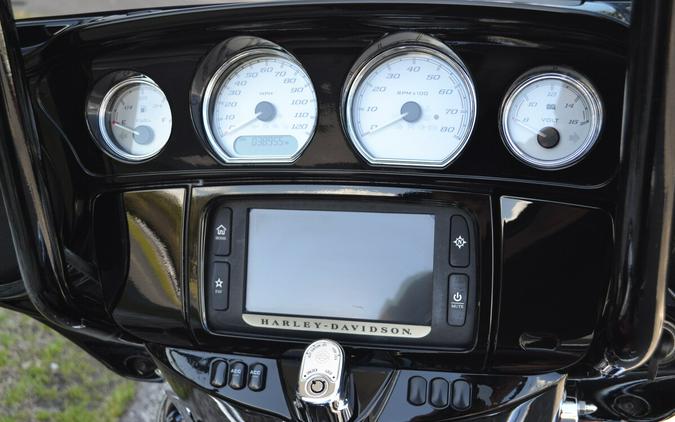 2016 Harley-Davidson® Street Glide® Special - FLHXS