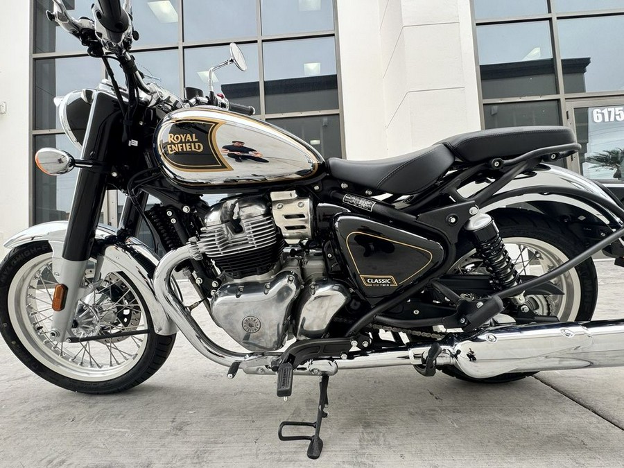 2026 Royal Enfield Classic 650 Black Chrome