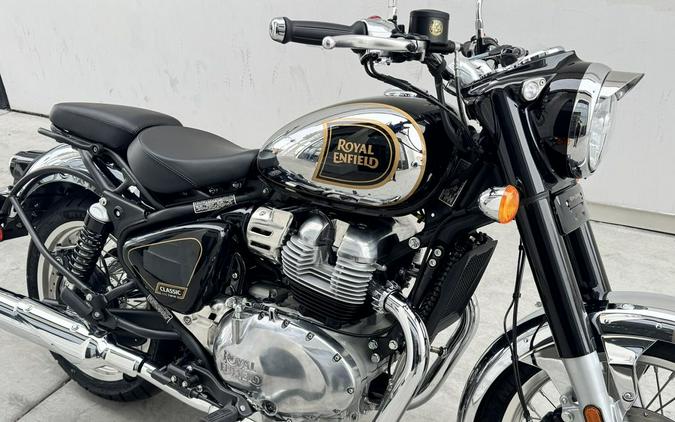 2026 Royal Enfield Classic 650 Black Chrome