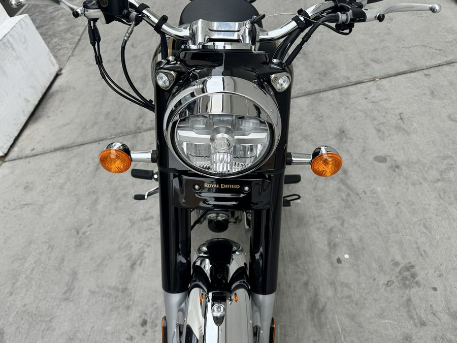 2026 Royal Enfield Classic 650 Black Chrome