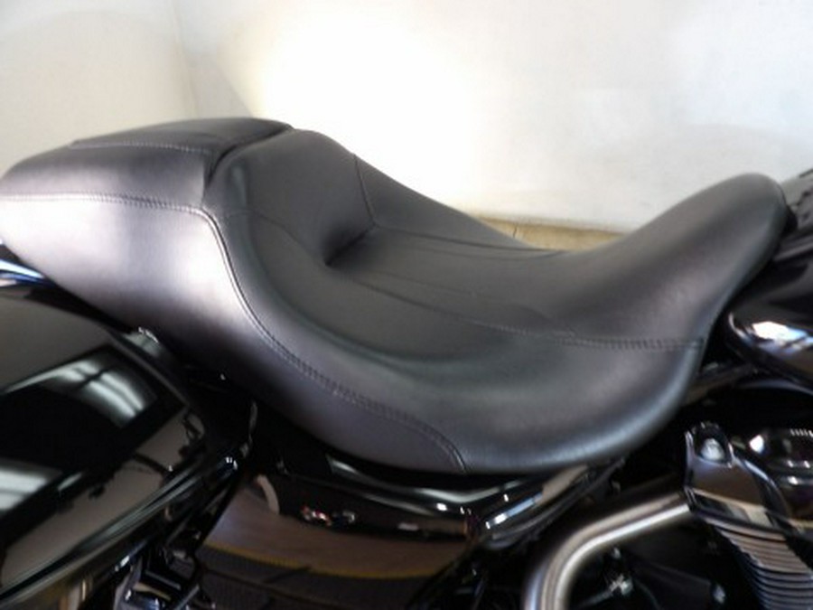 2023 Harley-Davidson Road King® Special
