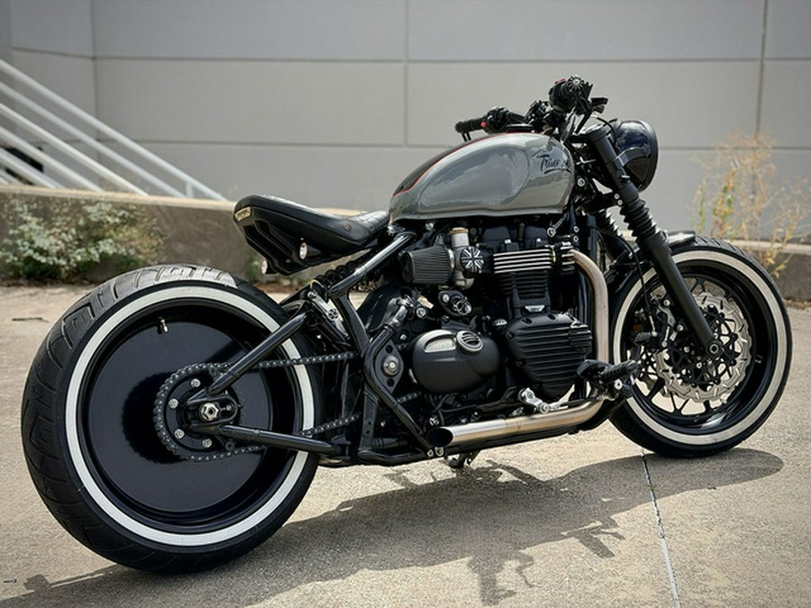 2022 Triumph Bonneville Bobber Custom