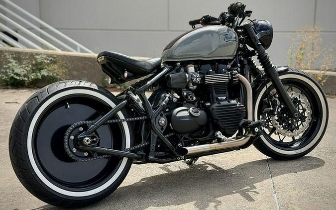 2022 Triumph Bonneville Bobber Custom