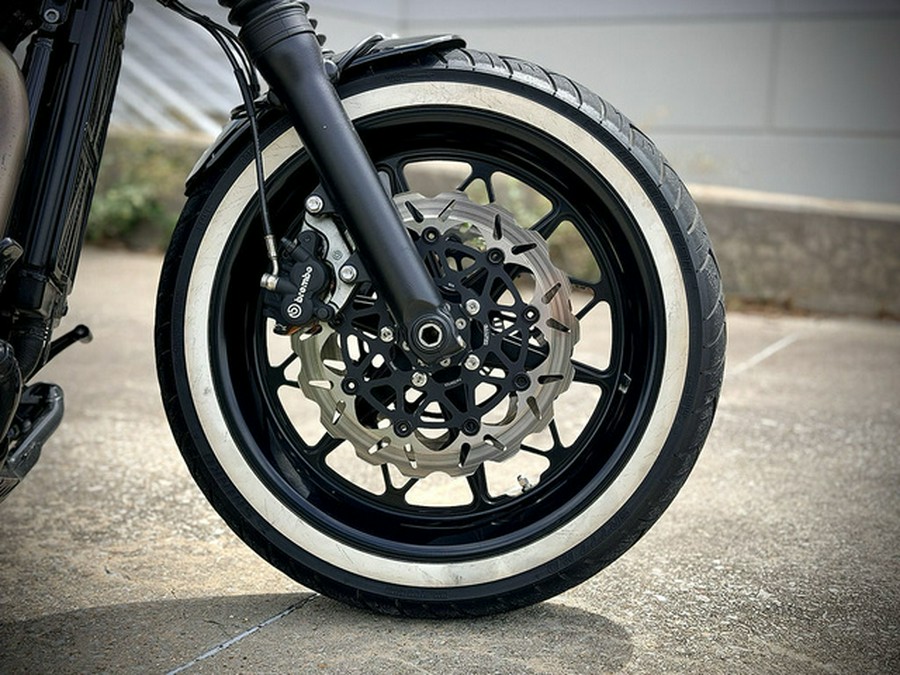 2022 Triumph Bonneville Bobber Custom