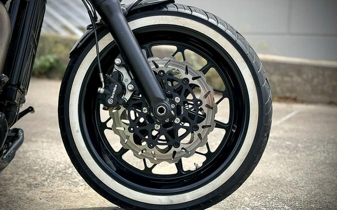 2022 Triumph Bonneville Bobber Custom