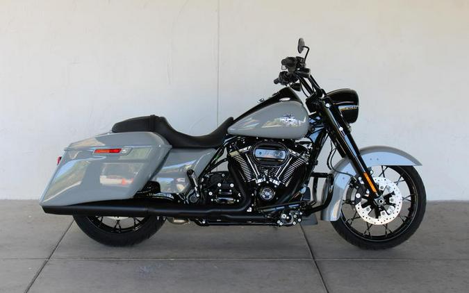 2024 Harley-Davidson® FLHRXS - Road King® Special