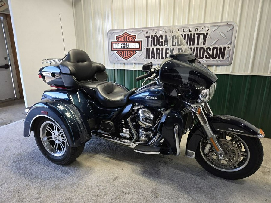 2016 Harley-Davidson® FLHTCUTG - Tri Glide® Ultra