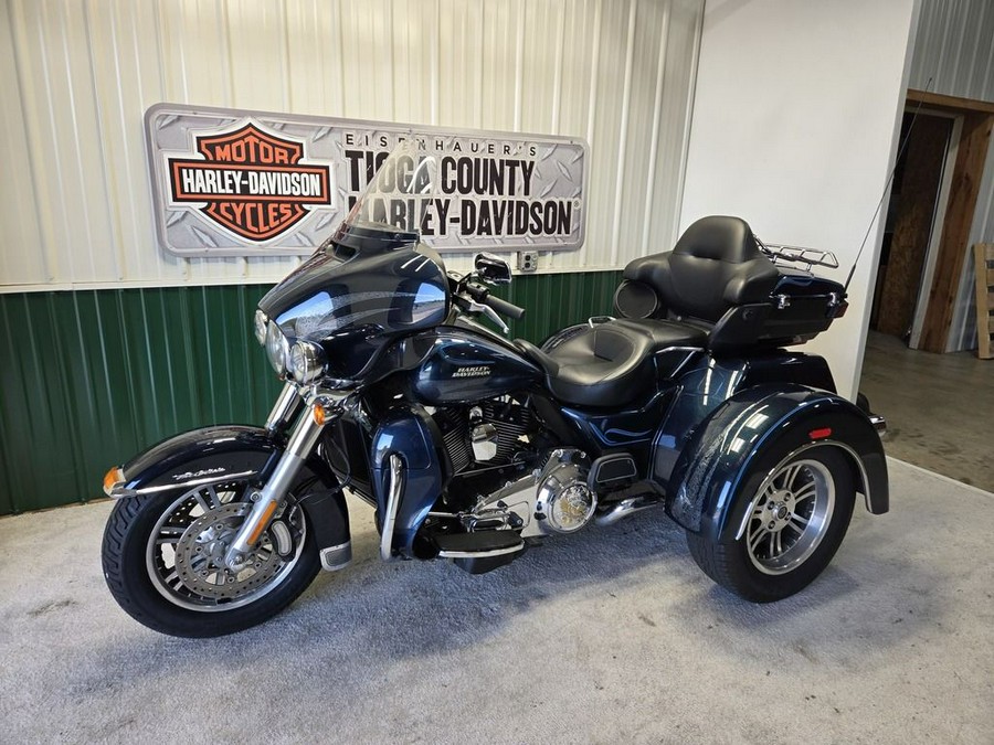 2016 Harley-Davidson® FLHTCUTG - Tri Glide® Ultra