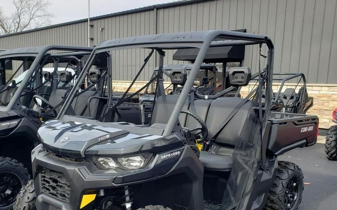 2023 Can-Am® Defender DPS HD9 Timeless Black