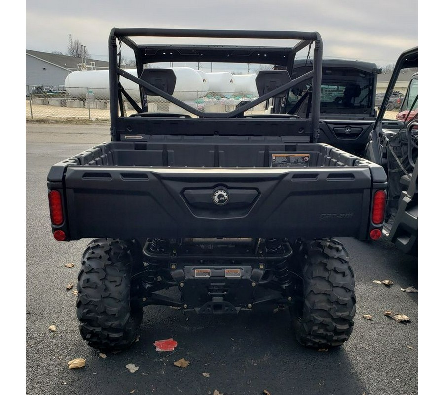 2023 Can-Am® Defender DPS HD9 Timeless Black