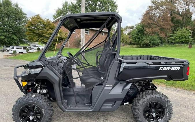 2024 Can-Am® Defender XT HD10