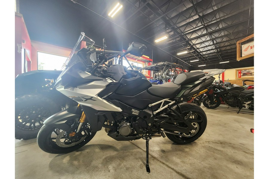 2024 Suzuki GSX-S1000GX+