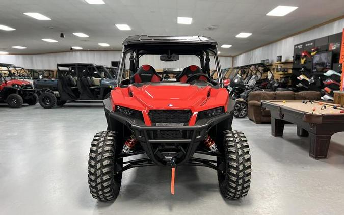 2025 Polaris® General XP 4 1000 Premium