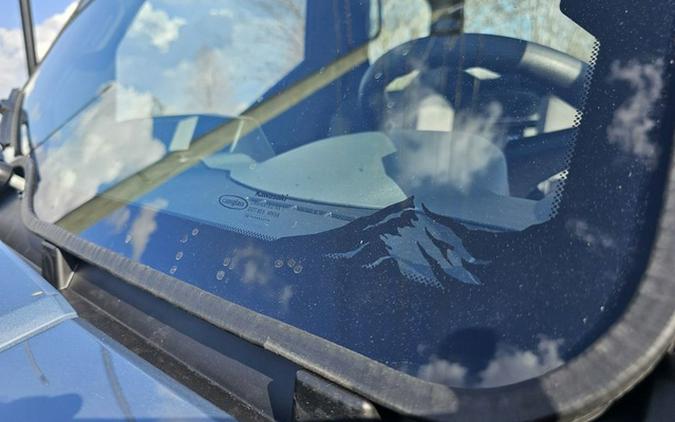 2025 Kawasaki RIDGE XR Crew Limited HVAC
