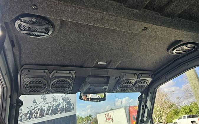 2025 Kawasaki RIDGE XR Crew Limited HVAC