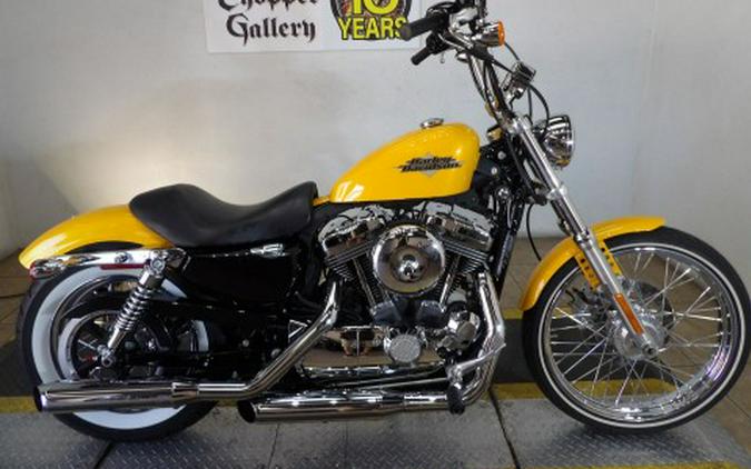 2013 Harley-Davidson Sportster® Seventy-Two®