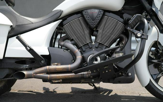 2016 Victory Motorcycles Cross Country Suede Pearl White