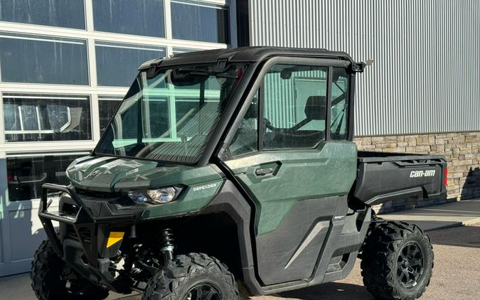 2022 Can-Am Defender DPS CAB HD9