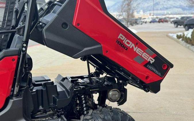 2024 Honda® Pioneer 1000 Deluxe