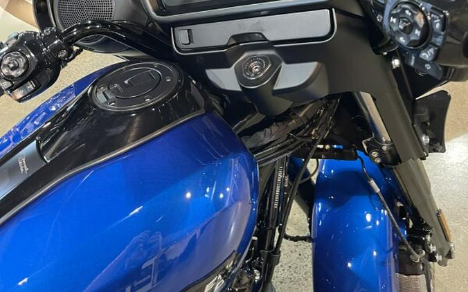 2024 Harley-Davidson Street Glide® Blue Burst