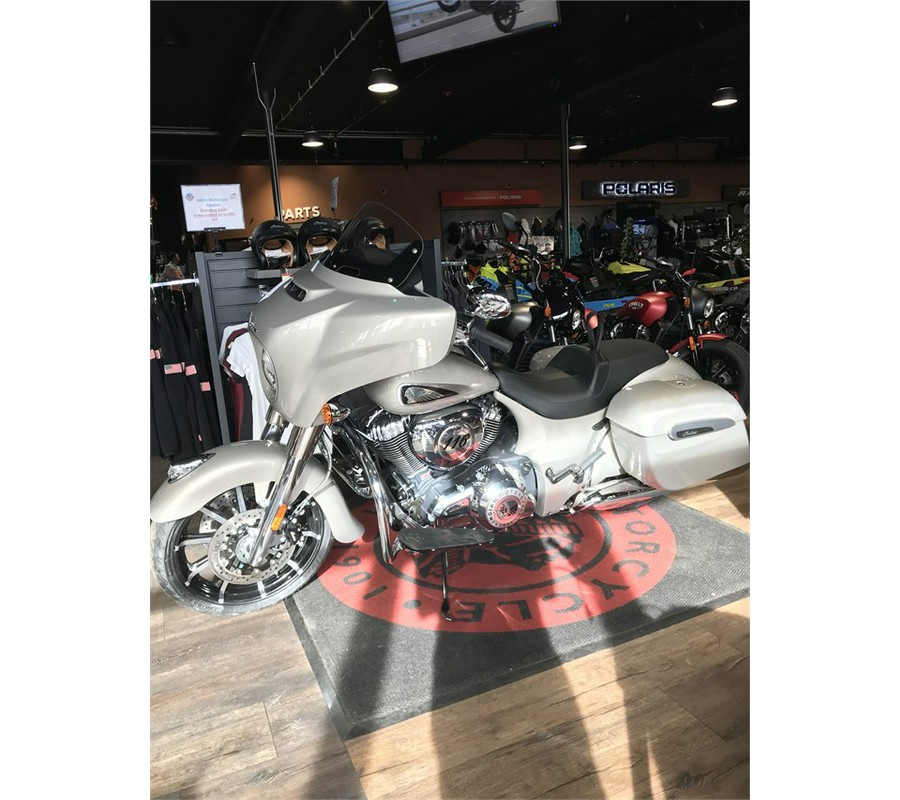 2023 Indian Motorcycle CHIEFTAIN LIMITED, SILVER QUARTZ MTLC, 49ST