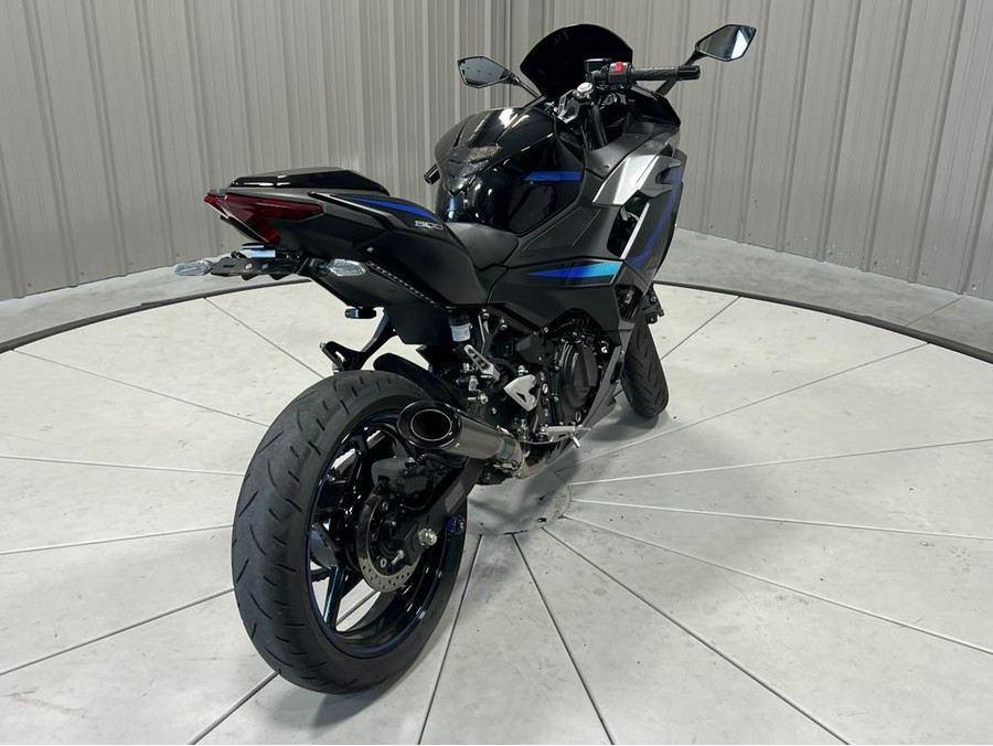 2025 Kawasaki NINJA 500 ABS SE