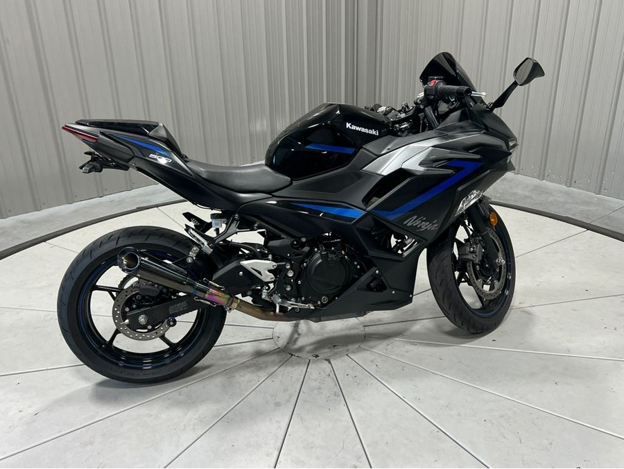2025 Kawasaki NINJA 500 ABS SE