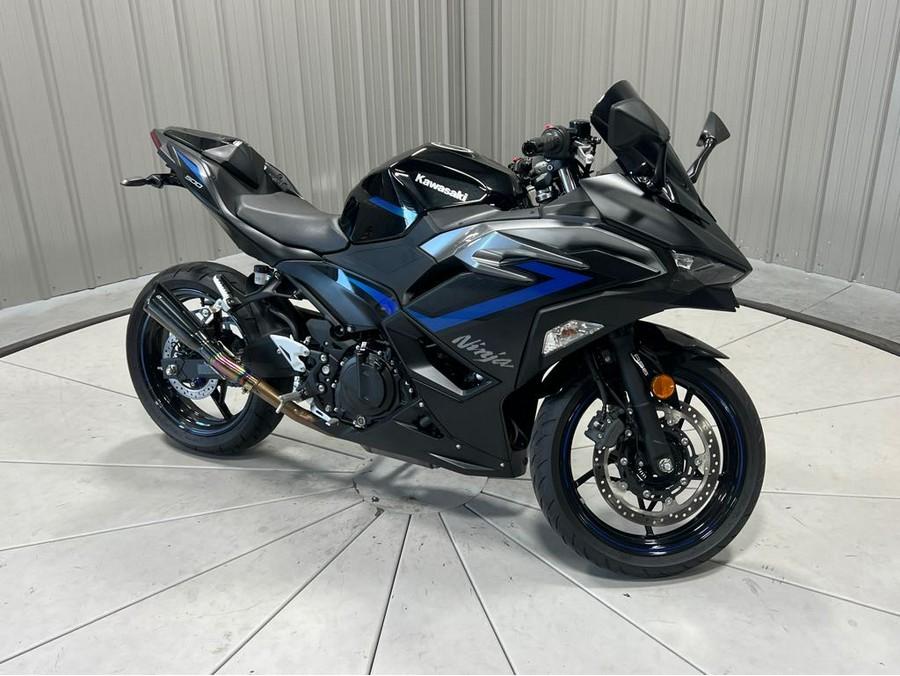 2025 Kawasaki NINJA 500 ABS SE