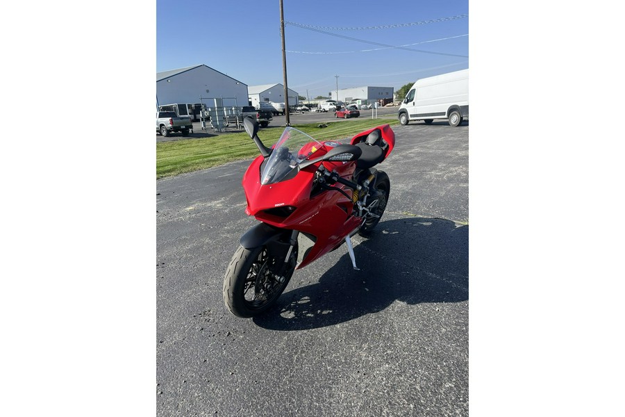 2024 Ducati Panigale V2