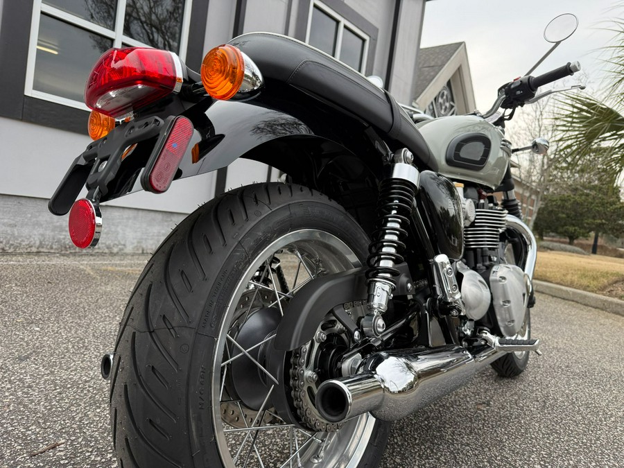 2026 Triumph Bonneville T120