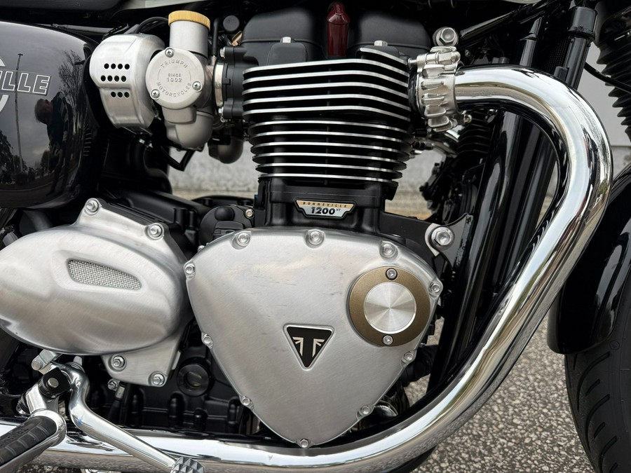 2026 Triumph Bonneville T120