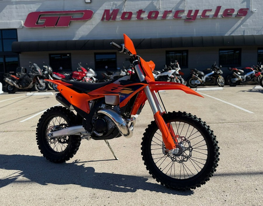2026 KTM XC 300