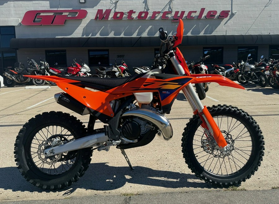 2026 KTM XC 300
