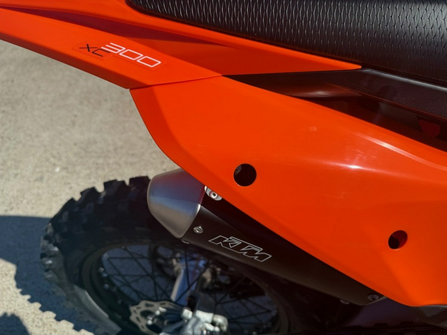 2026 KTM XC 300