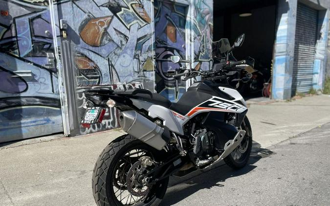 2019 KTM 790 Adventure