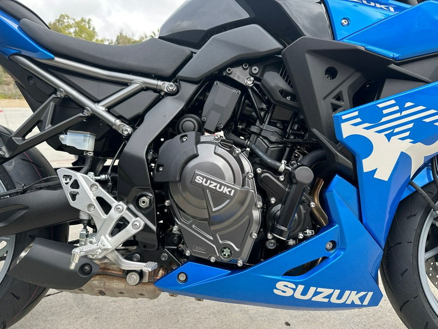 2024 SUZUKI GSX-8R